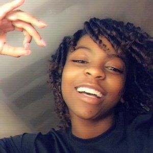 Meet your Posher, Markayla